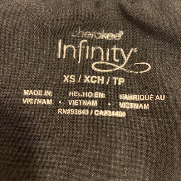 Infinity scrub top by Cherokee, XS, great condition - Picture 2 of 6